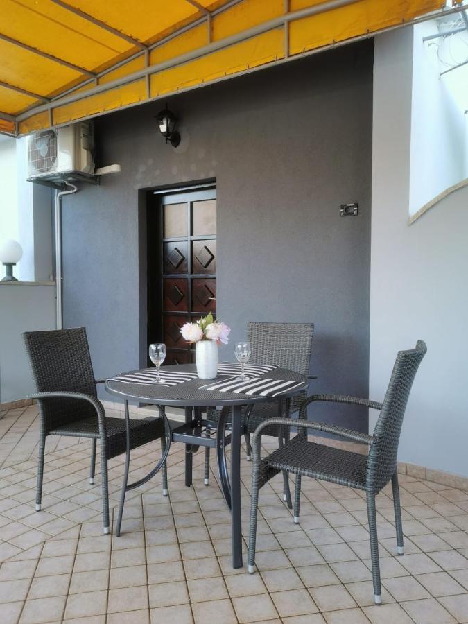 Apartments K&D Pula Extérieur photo